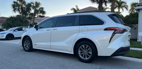 Toyota Sienna 2021