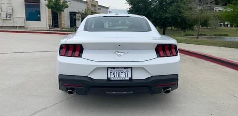 Ford Mustang 2026