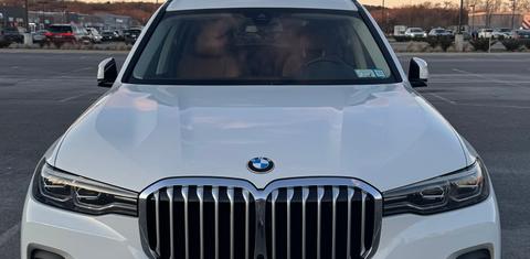BMW X7 2022