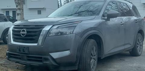 Nissan Pathfinder 2024