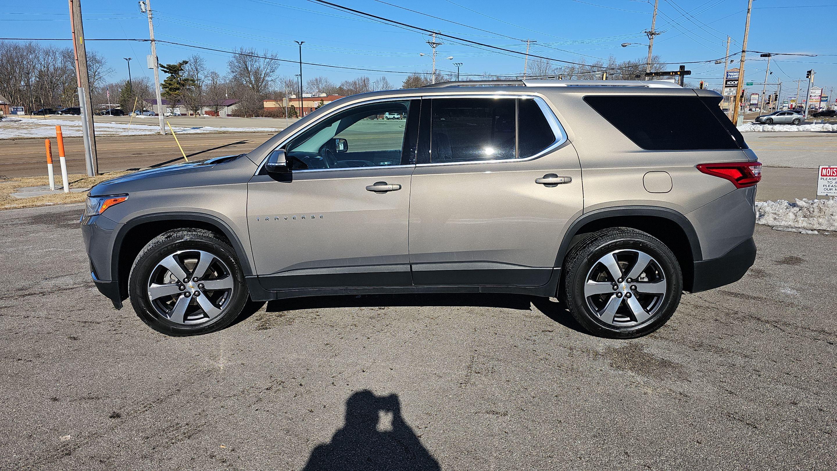Chevrolet Traverse 2018 in Caseyville, IL