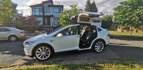 Tesla Model X 2016