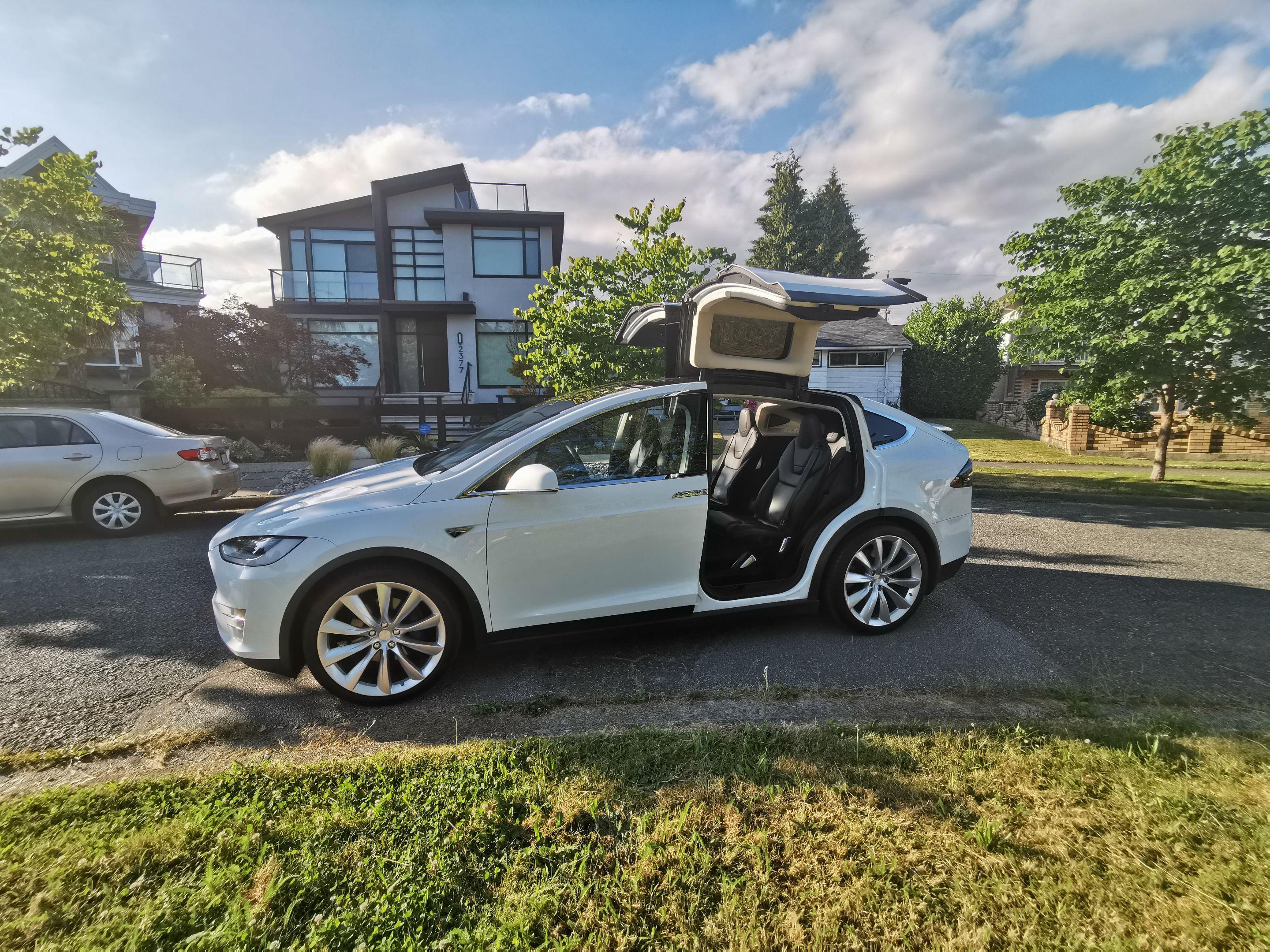 Tesla Model X 2016 à Vancouver, BC