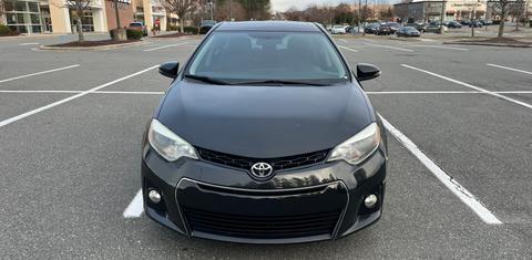Toyota Corolla 2015