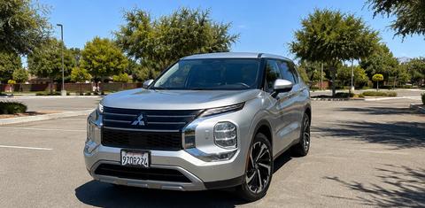 Mitsubishi Outlander 2025