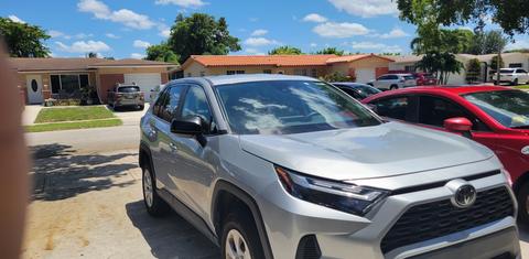 Toyota RAV4 2025