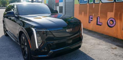 Cadillac Escalade IQ 2025