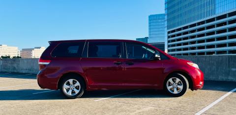 Toyota Sienna 2014