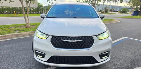 Chrysler Pacifica 2023