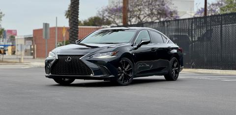 Lexus ES 2024