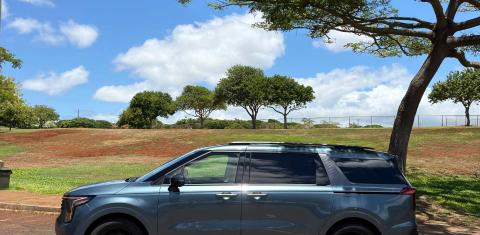 Kia Carnival Hybrid 2026