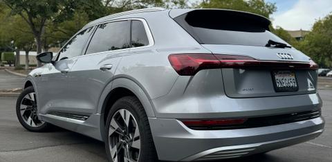 Audi e-tron 2022