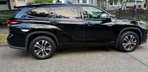 Toyota Highlander Hybrid 2021