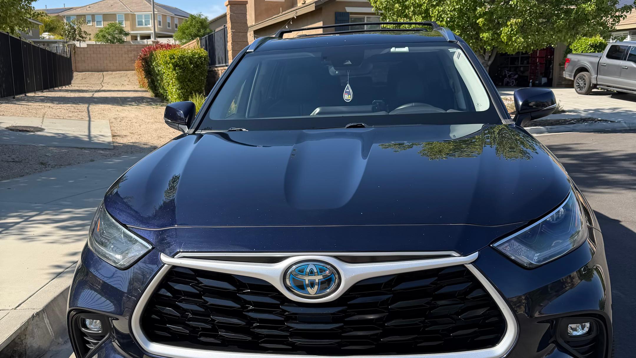 Toyota Highlander Hybrid 2021 in 