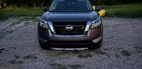 Nissan Pathfinder 2025