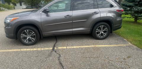 Toyota Highlander 2016