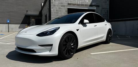 Tesla Model 3 2022