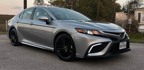 Toyota Camry 2024