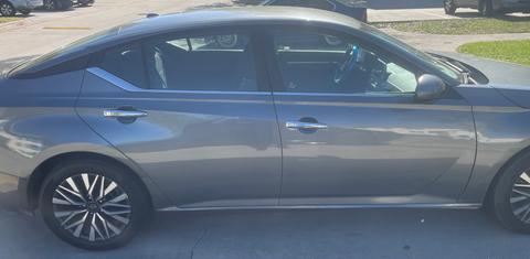 Nissan Altima 2023