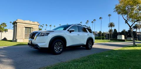 Nissan Pathfinder 2025