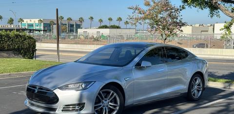 Tesla Model S 2014