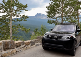 Land Rover Discovery car