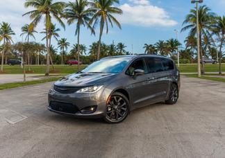Catégorie de véhicule : Chrysler Pacifica