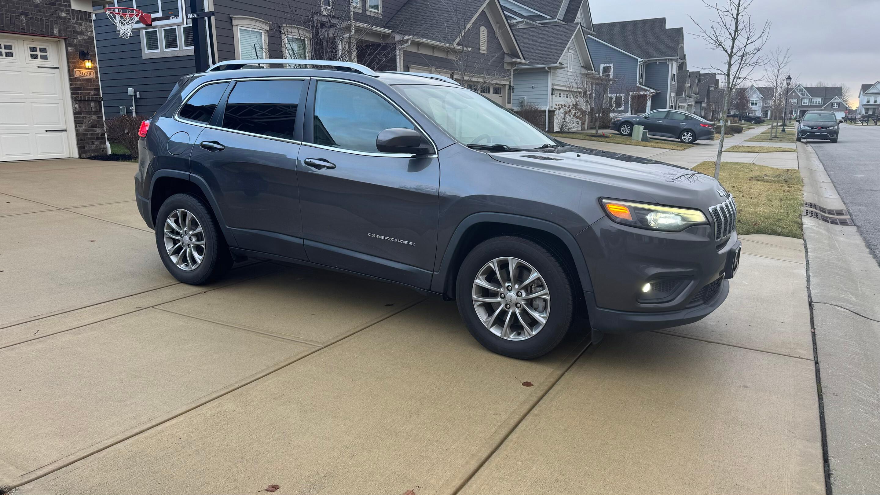 Jeep Cherokee 2019 in Indianapolis, IN