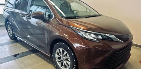 Toyota Sienna 2023