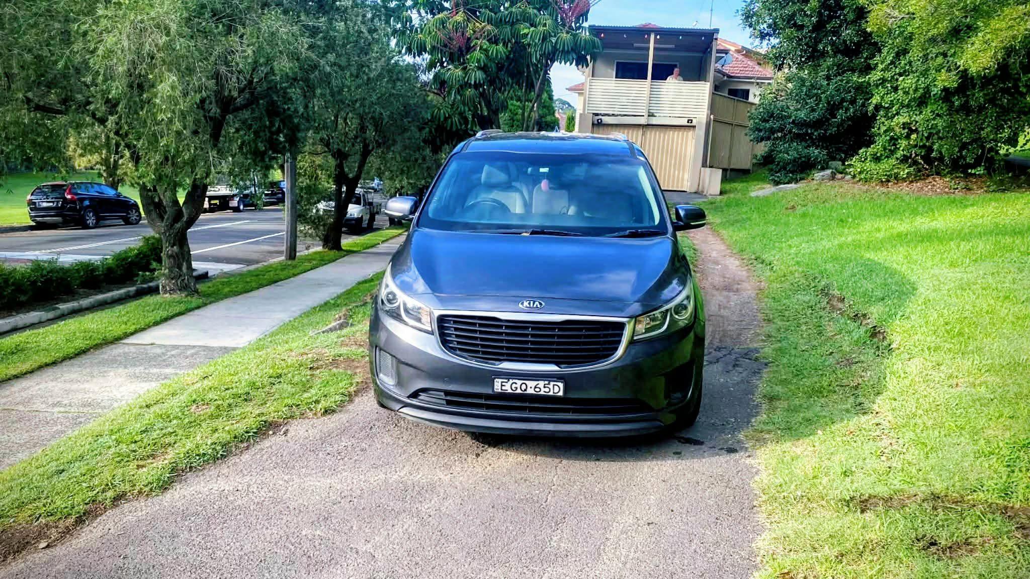 Kia CARNIVAL 2017 in Mount Druitt
