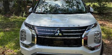 Mitsubishi Outlander 2025