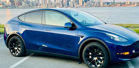 Tesla Model Y 2023