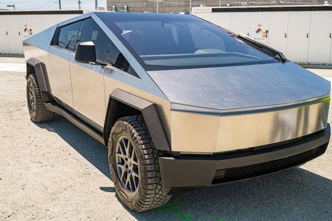 Tesla Cybertruck 2026 in Missouri City, TX