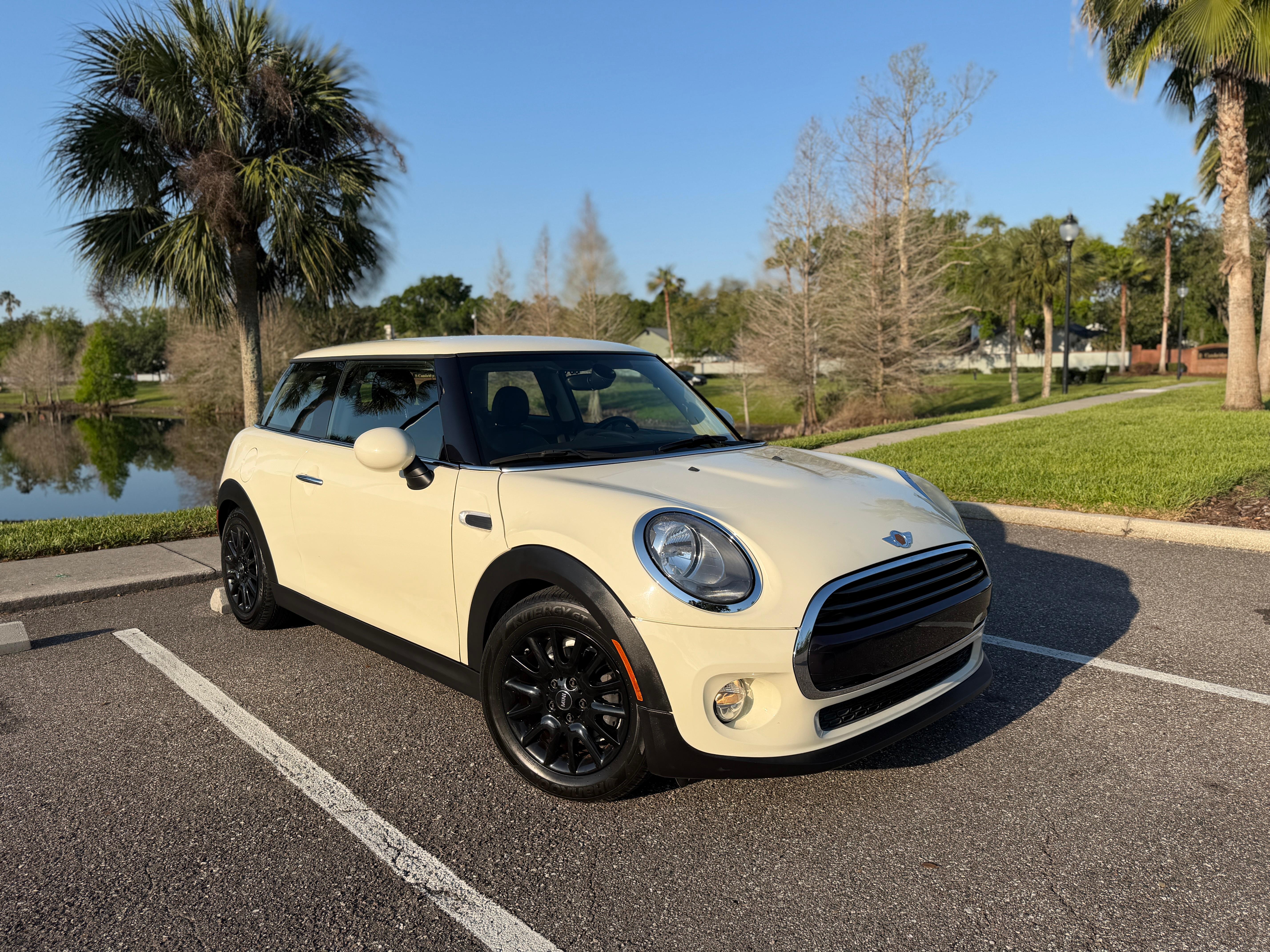 MINI Hardtop 2 Door 2018 in 
