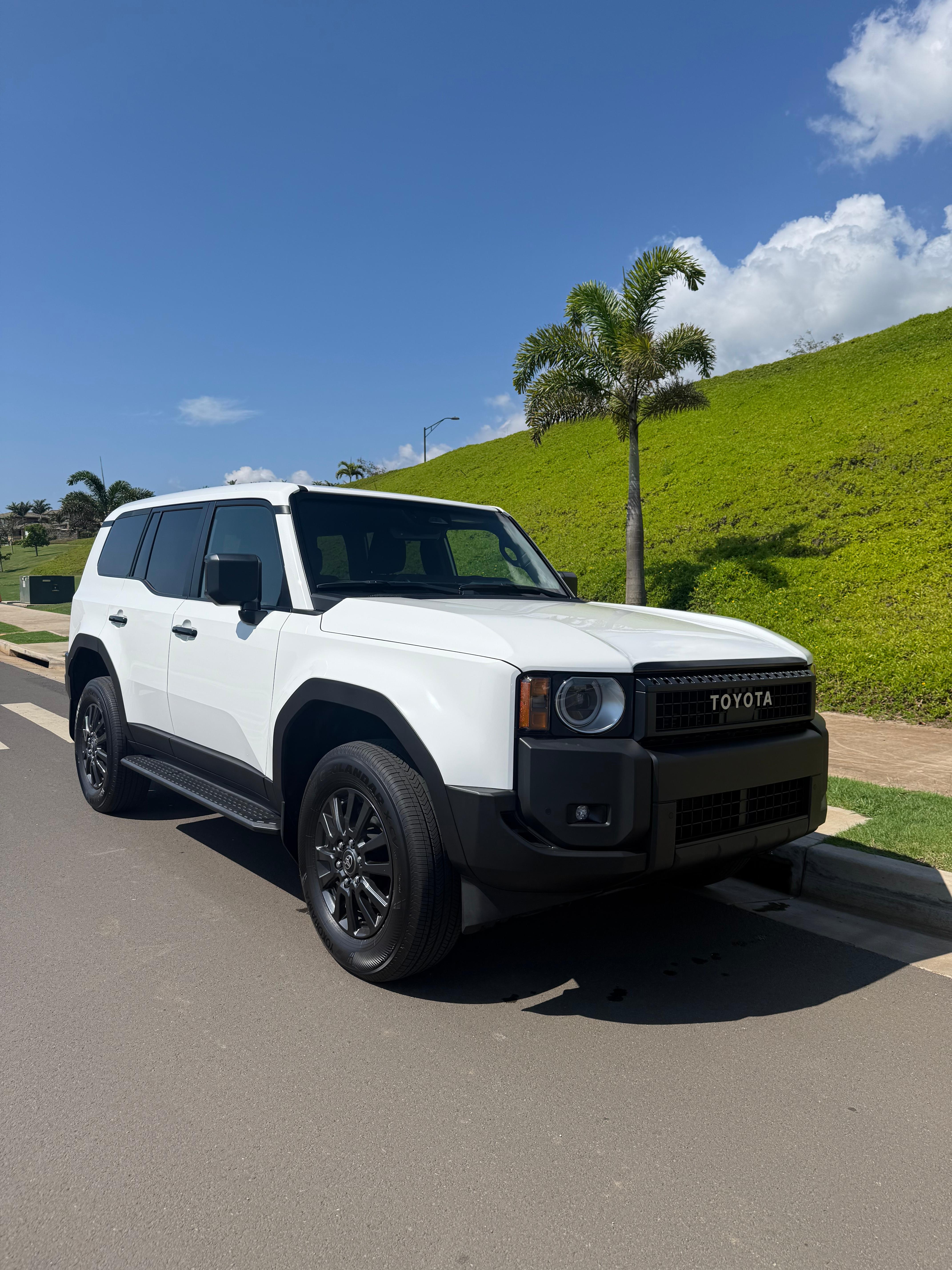 Toyota Land Cruiser 2025 in Wailuku, HI
