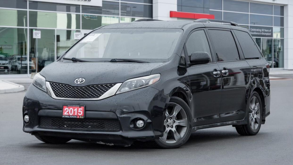 Toyota Sienna 2015 à Whitby, ON