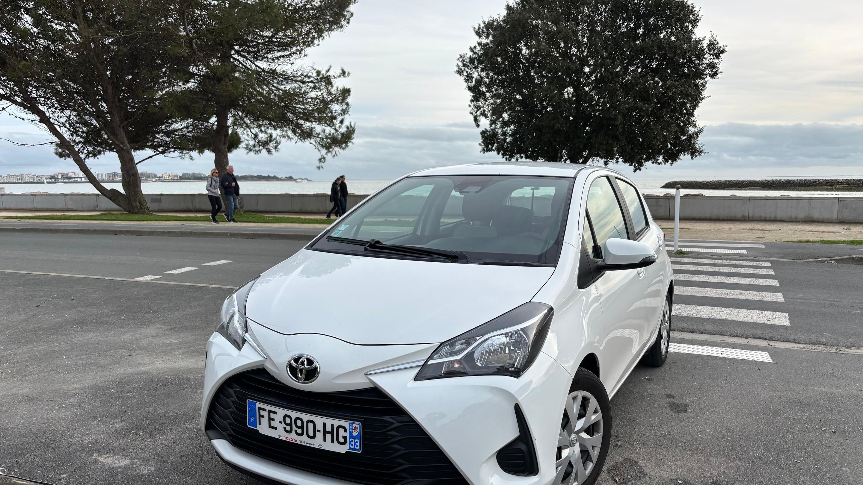 Toyota YARIS 2019 à La Rochelle