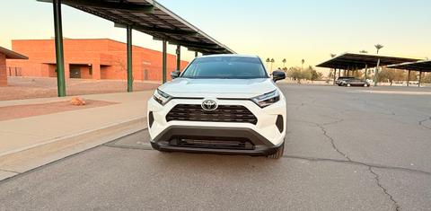 Toyota RAV4 2024