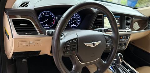 Hyundai Genesis 2016