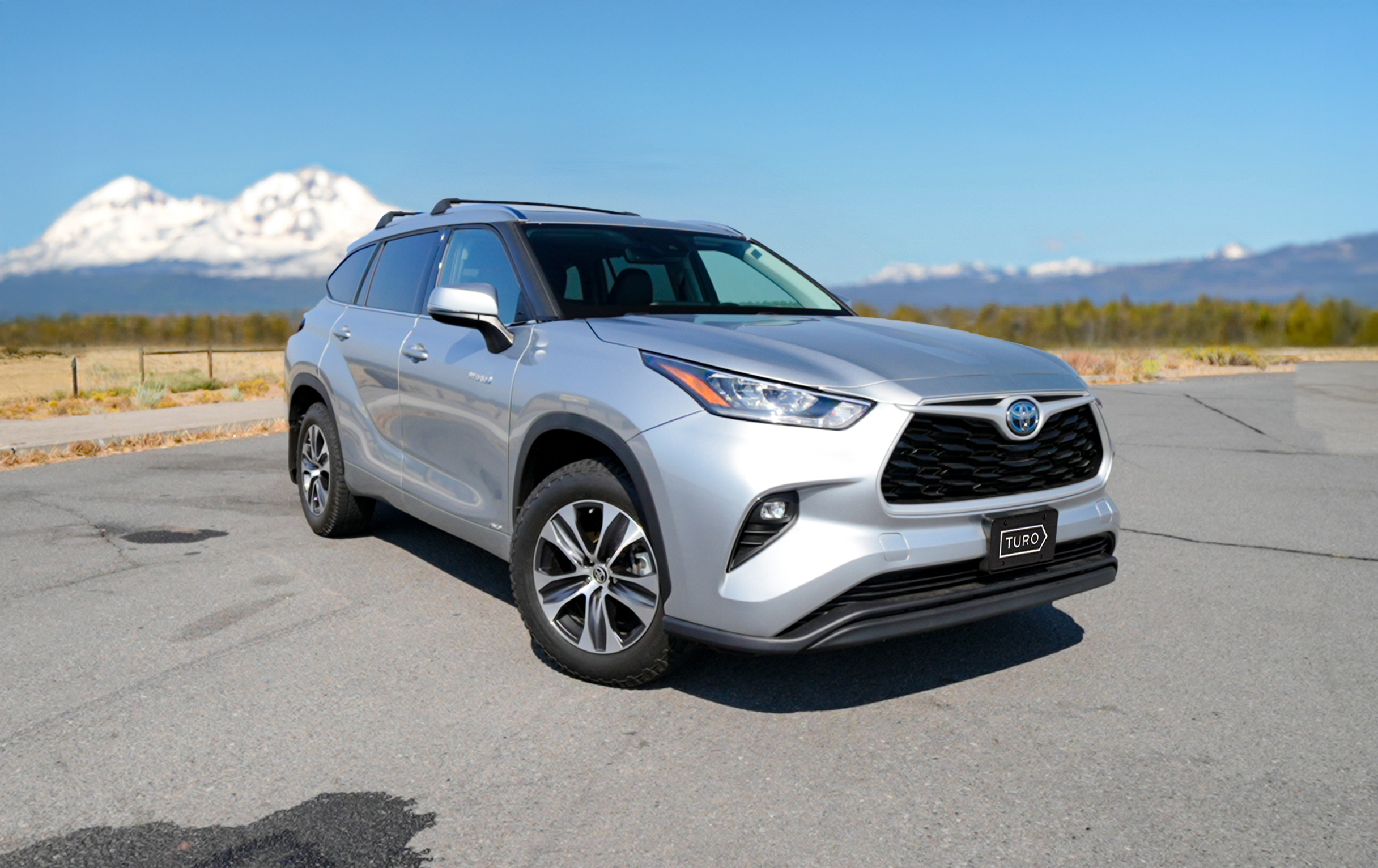 Toyota Highlander Hybrid 2020 in Bend, OR