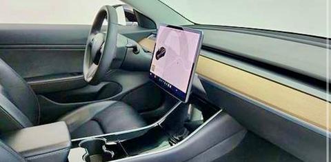 Tesla Model 3 2019