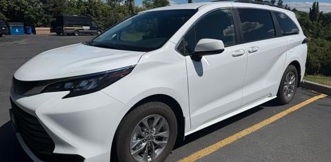 Toyota Sienna 2025