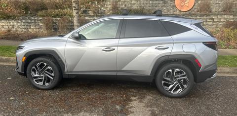 Hyundai Tucson Hybrid 2025