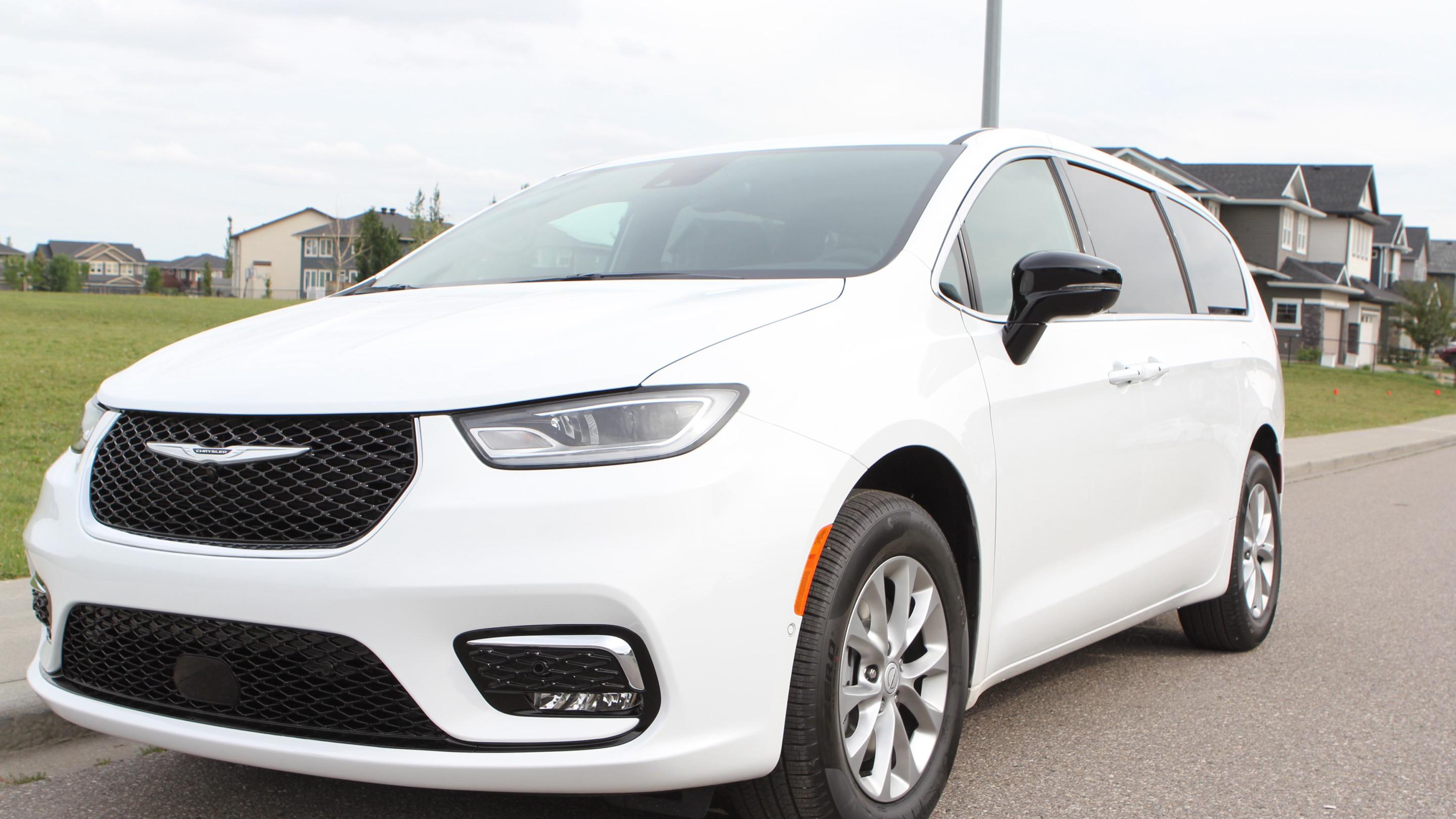 Chrysler Pacifica 2025 à 