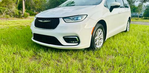 Chrysler Pacifica 2023