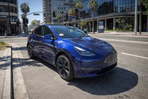 Tesla Model Y 2024 in Inglewood