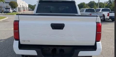 Toyota Tacoma 2024