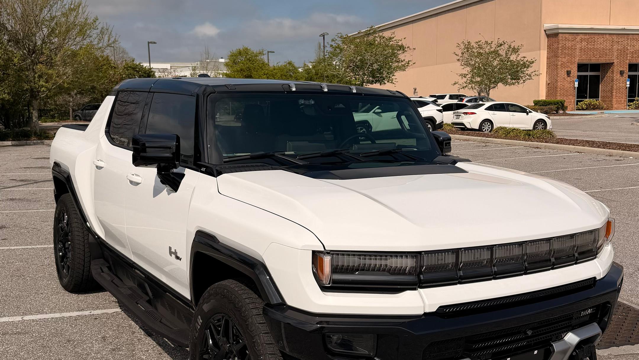 GMC HUMMER EV 2026 in 