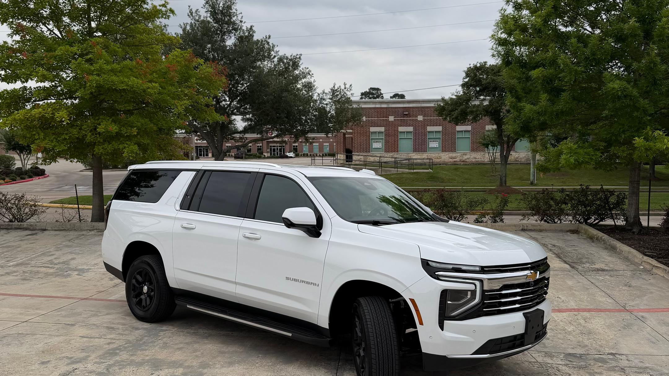 Chevrolet Suburban 2026 in Spring, TX