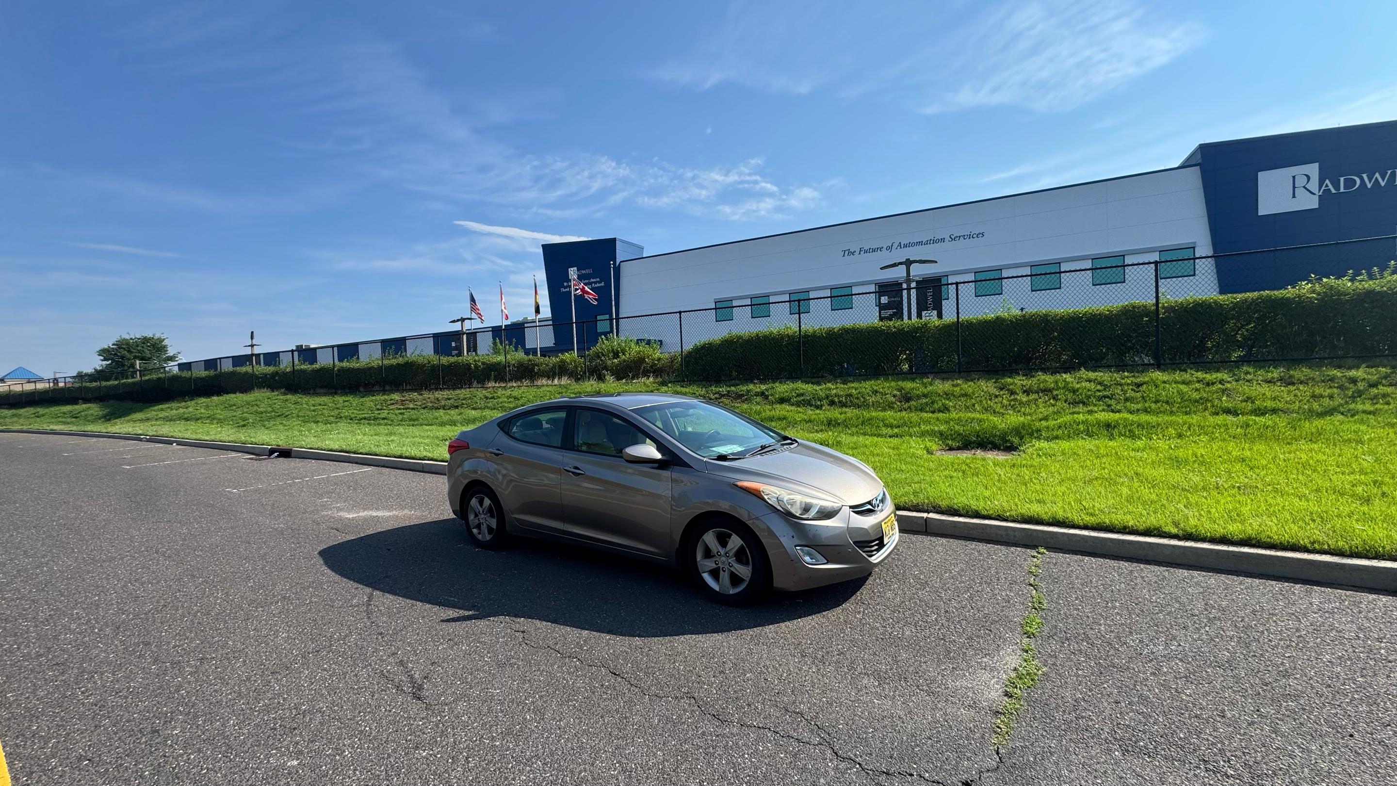 Hyundai Elantra 2013 in Willingboro, NJ